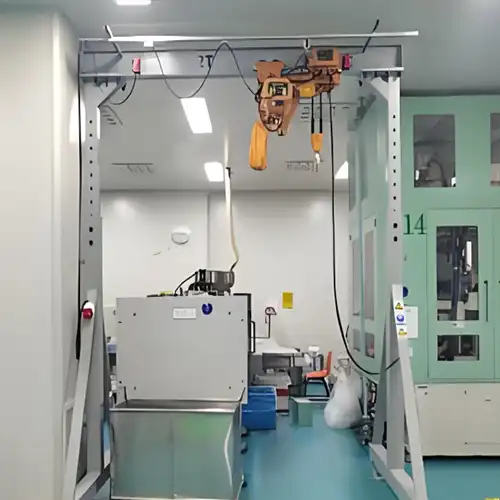 Portable height adjustable aluminum gantry crane