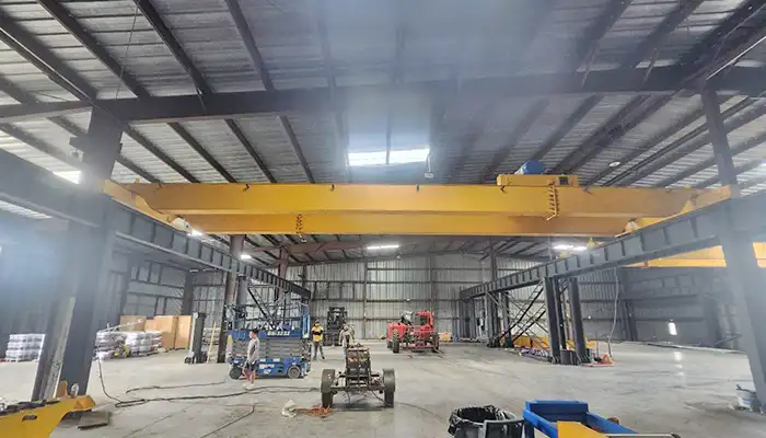 LH series of double girder overhead crane 10 ton with cheap electric hoist trolley  LH series of double girder overhead crane 10 ton with cheap electric hoist trolley