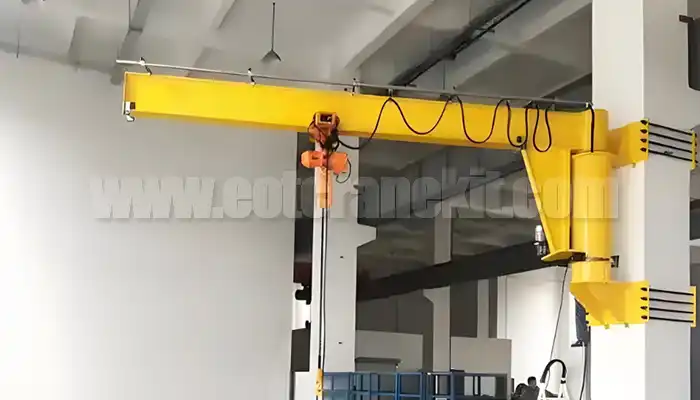 Wall-Mounted Jib Cranes: