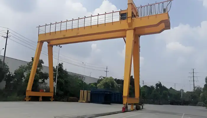 double girder gantry crane with single cantilever design 