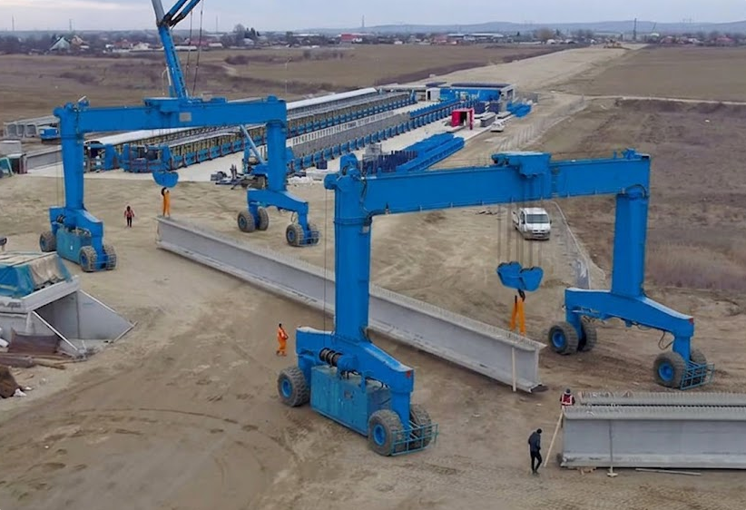  T frame rubber tyred gantry cranes , Tailored rubber tyred gantry crane for sale 